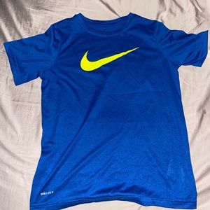 Boys Nike dri fit